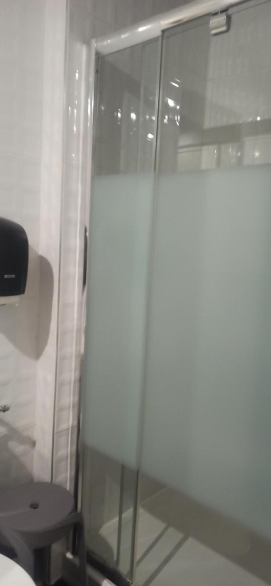 Hotel De La Place Loyettes 외부 사진