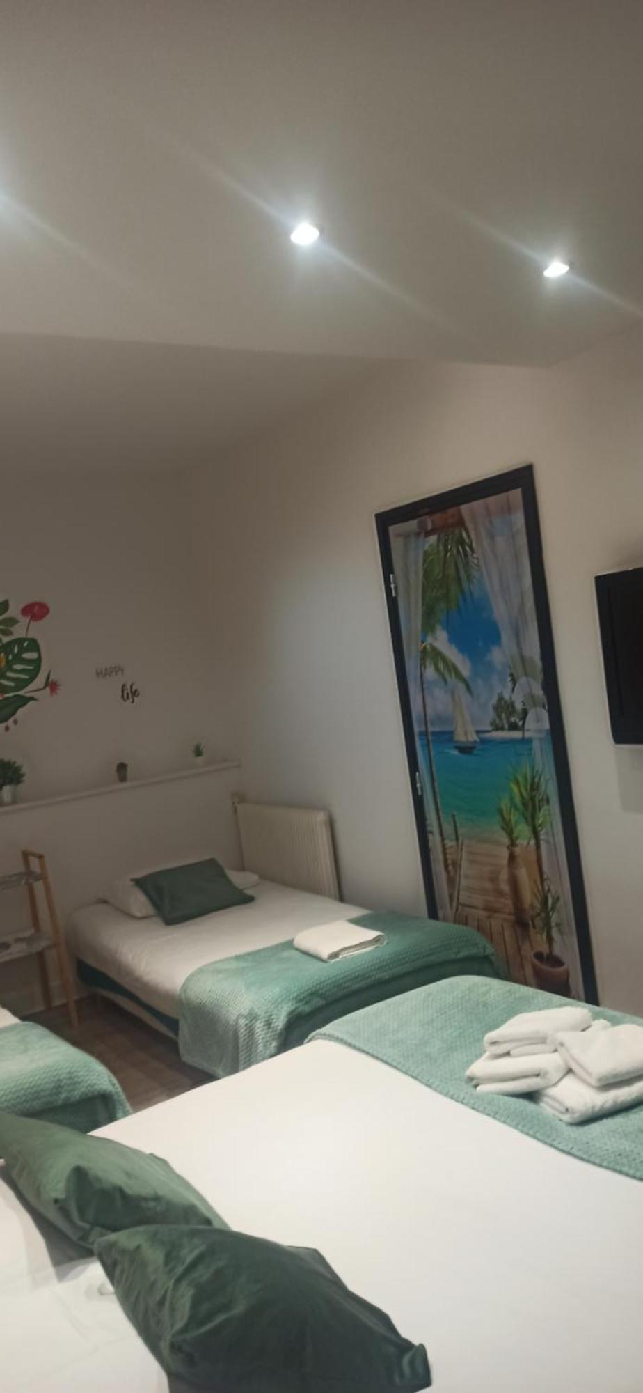 Hotel De La Place Loyettes 외부 사진